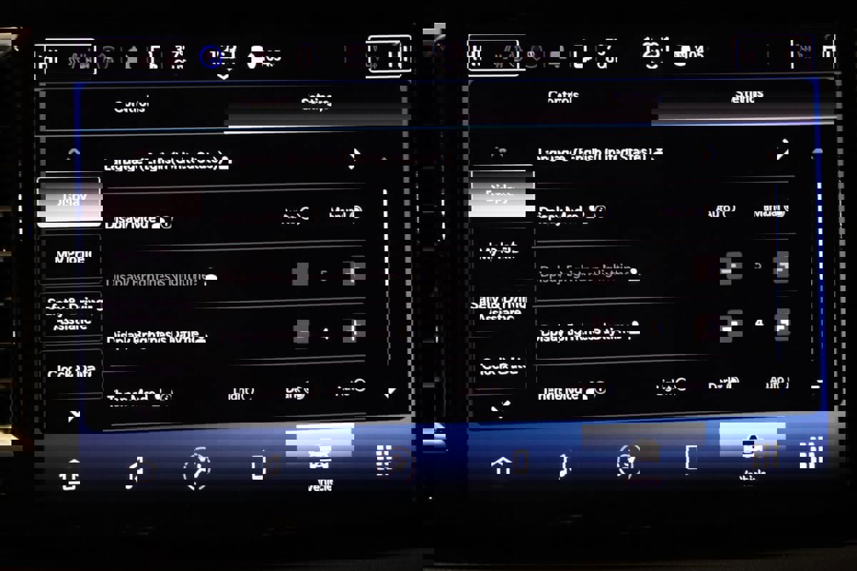 Used 2024 Chrysler Pacifica Touring-L image 46