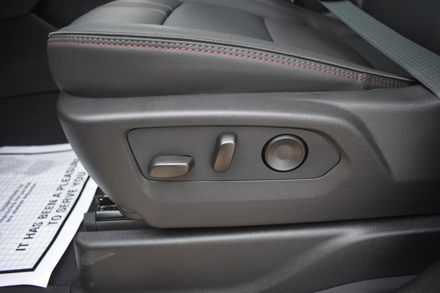 New 2026 Chevrolet Suburban RST w/ Comfort Package image 13