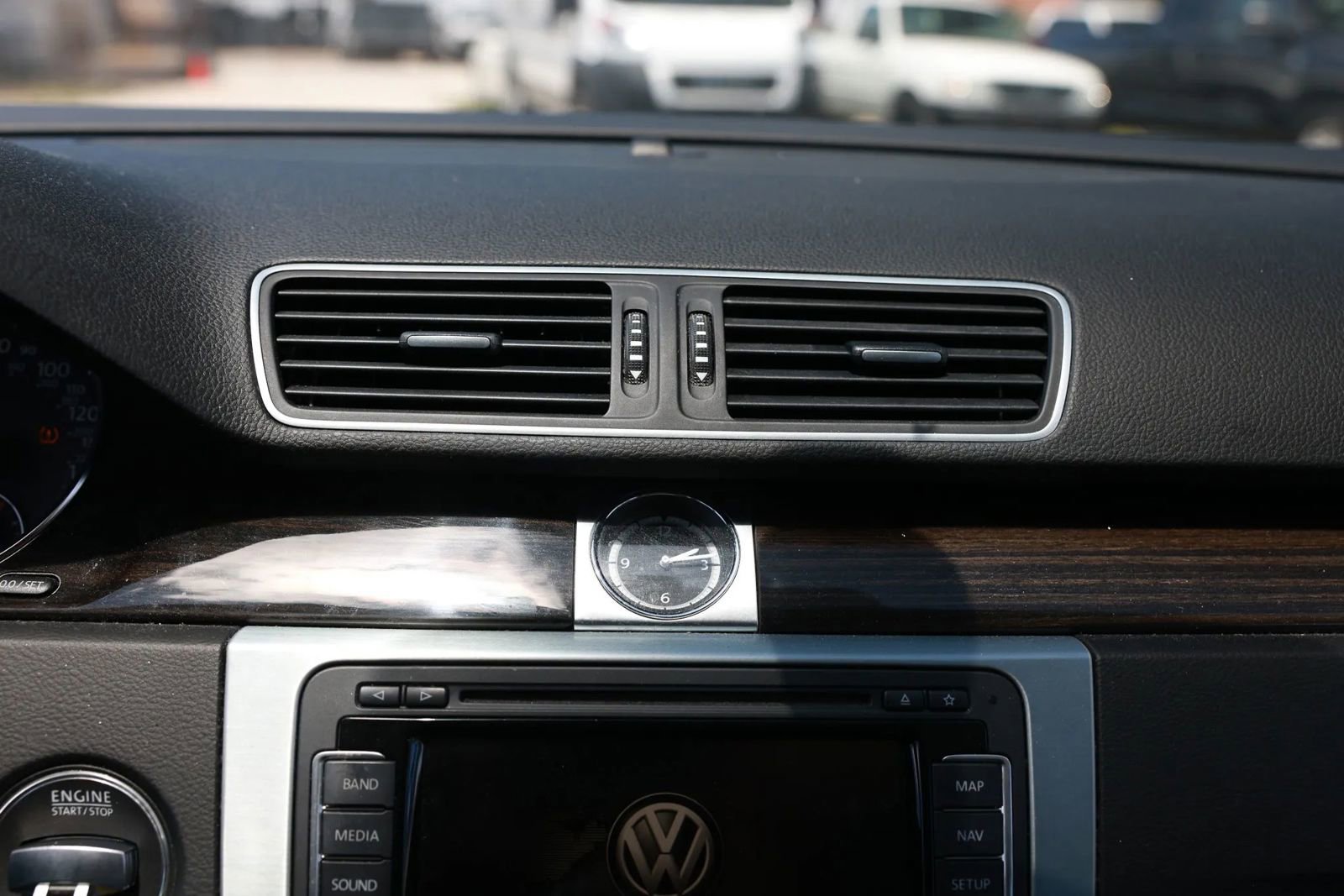 Used 2015 Volkswagen CC Executive FWD image 35