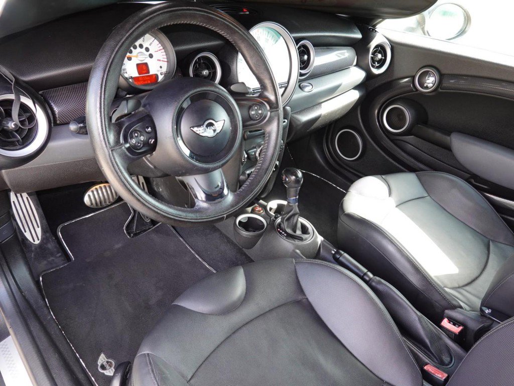 Used 2012 MINI Cooper Coupe S image 16
