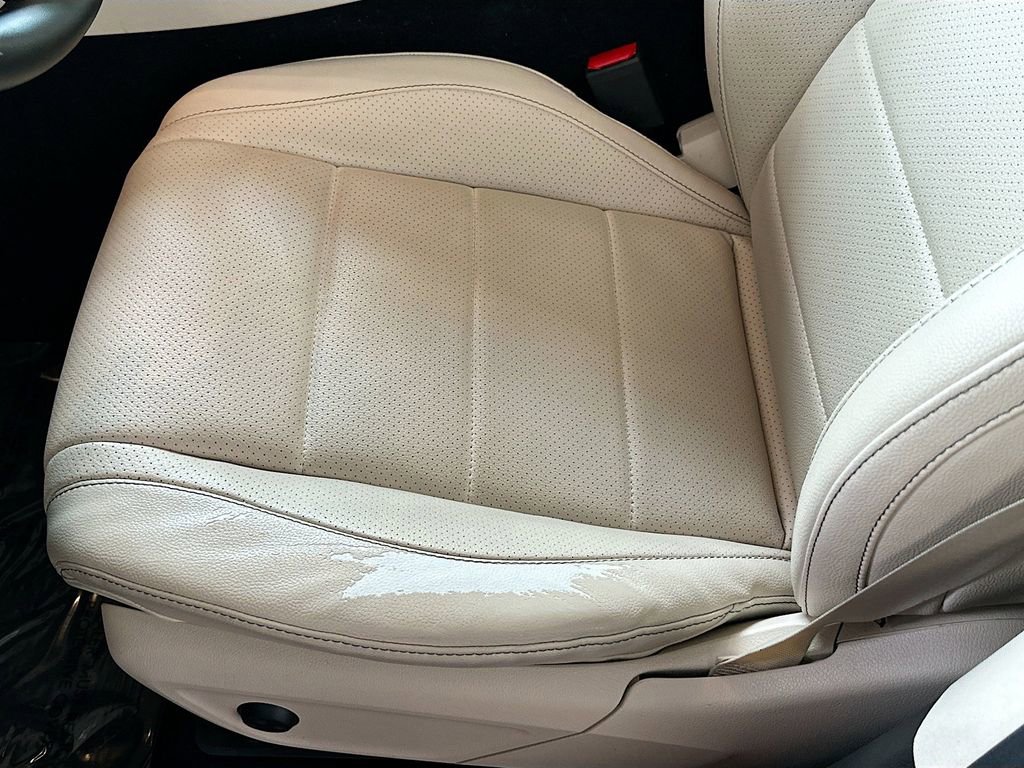 Used 2021 Mercedes-Benz GLE 350 w/ AMG Line Exterior image 20