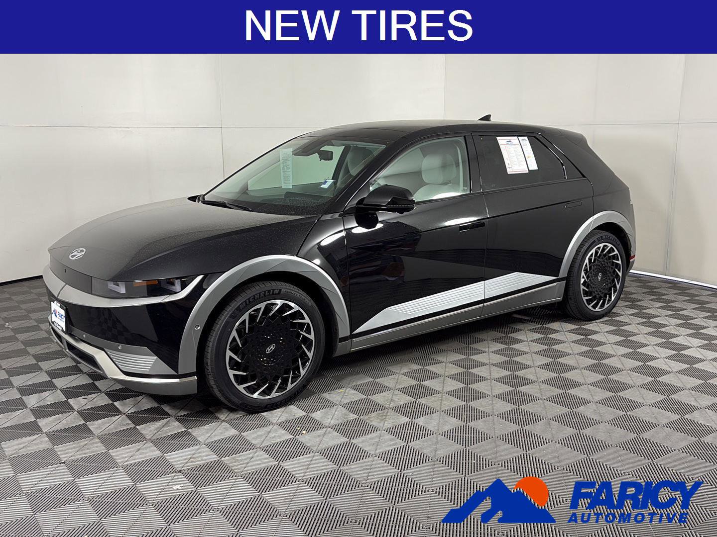 Used 2024 Hyundai Ioniq 5 Limited AWD/4WD image 1