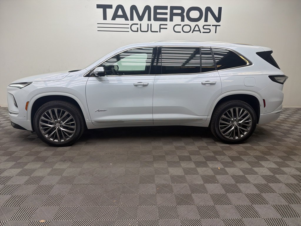 New 2026 Buick Enclave Avenir w/ Super Cruise Package FWD image 2