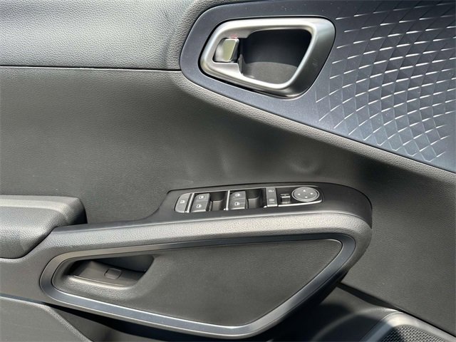 New 2025 Kia Soul EX image 7