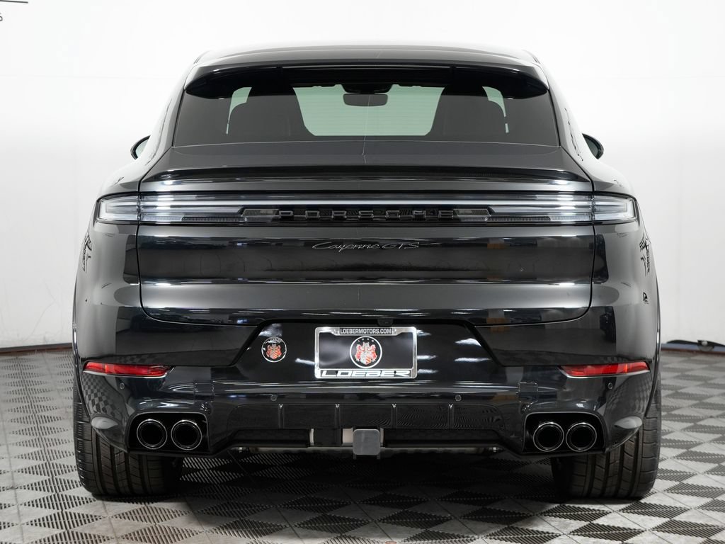 Used 2026 Porsche Cayenne GTS AWD/4WD image 6