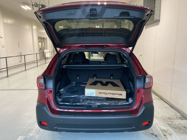 Certified 2025 Subaru Outback Premium AWD/4WD image 7