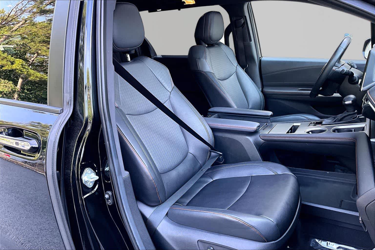 Certified 2024 Toyota Sienna XSE FWD image 9