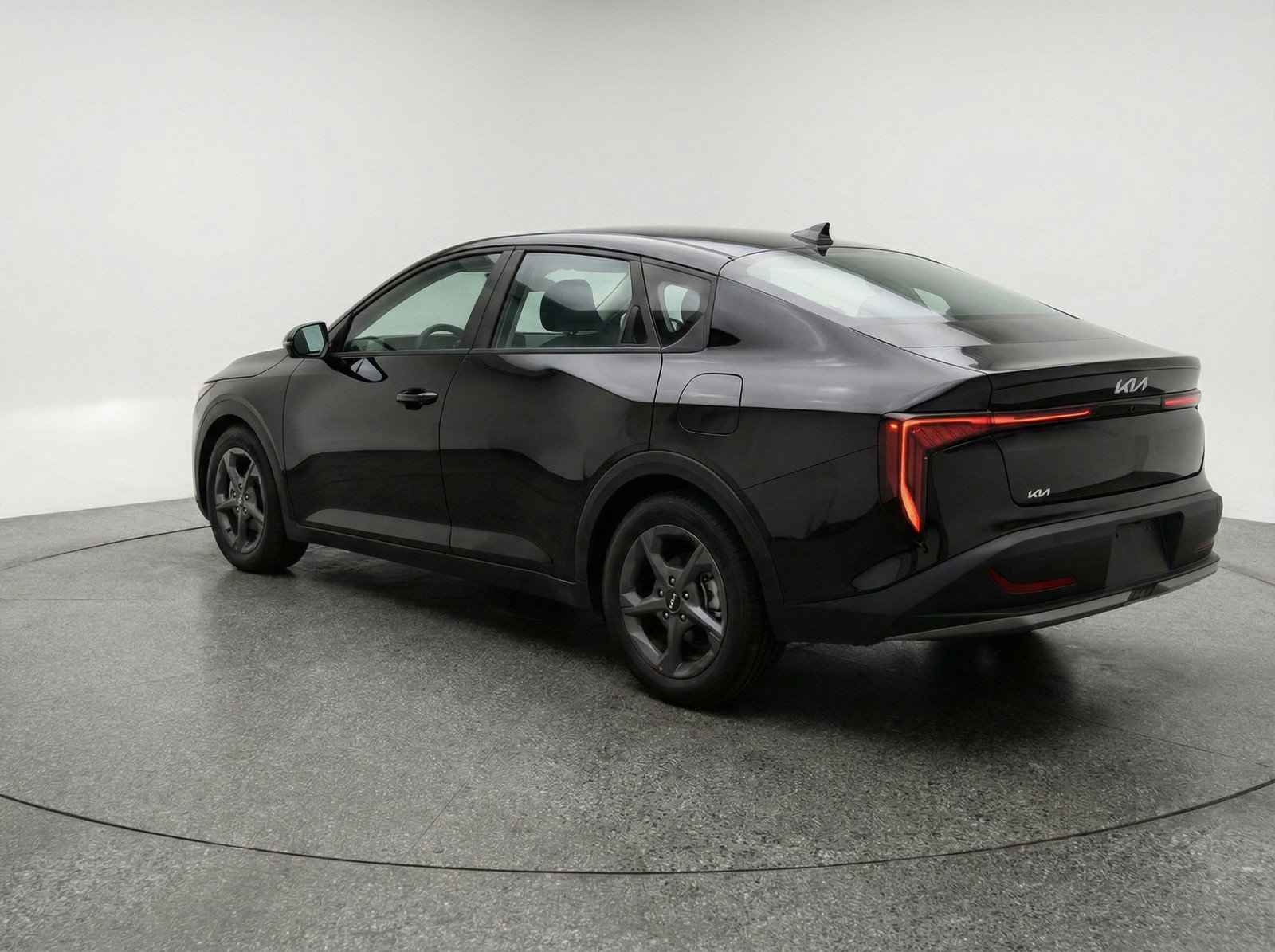 Used 2025 Kia K4 FWD image 5