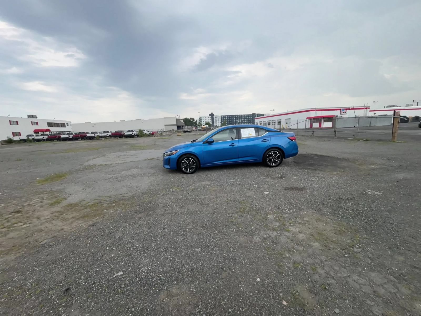 Used 2025 Nissan Sentra SV FWD image 12