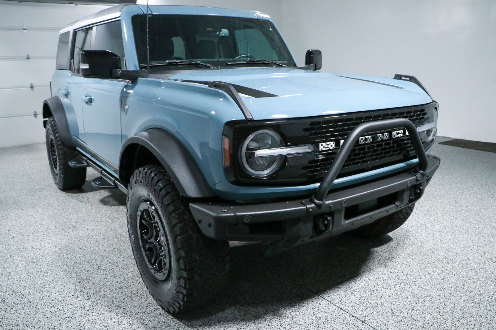 Used 2021 Ford Bronco First Edition AWD/4WD image 5