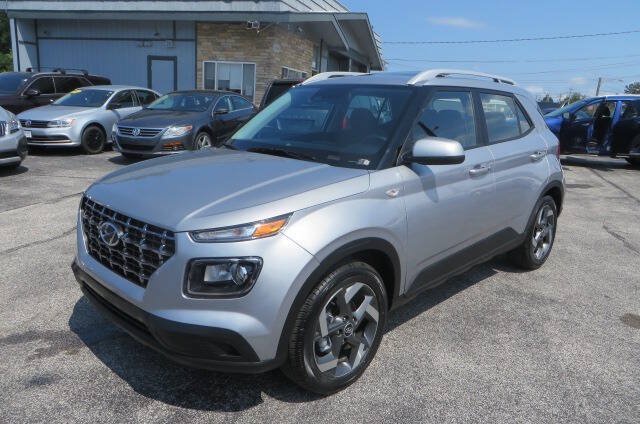 Used 2026 Hyundai Venue SEL FWD image 50