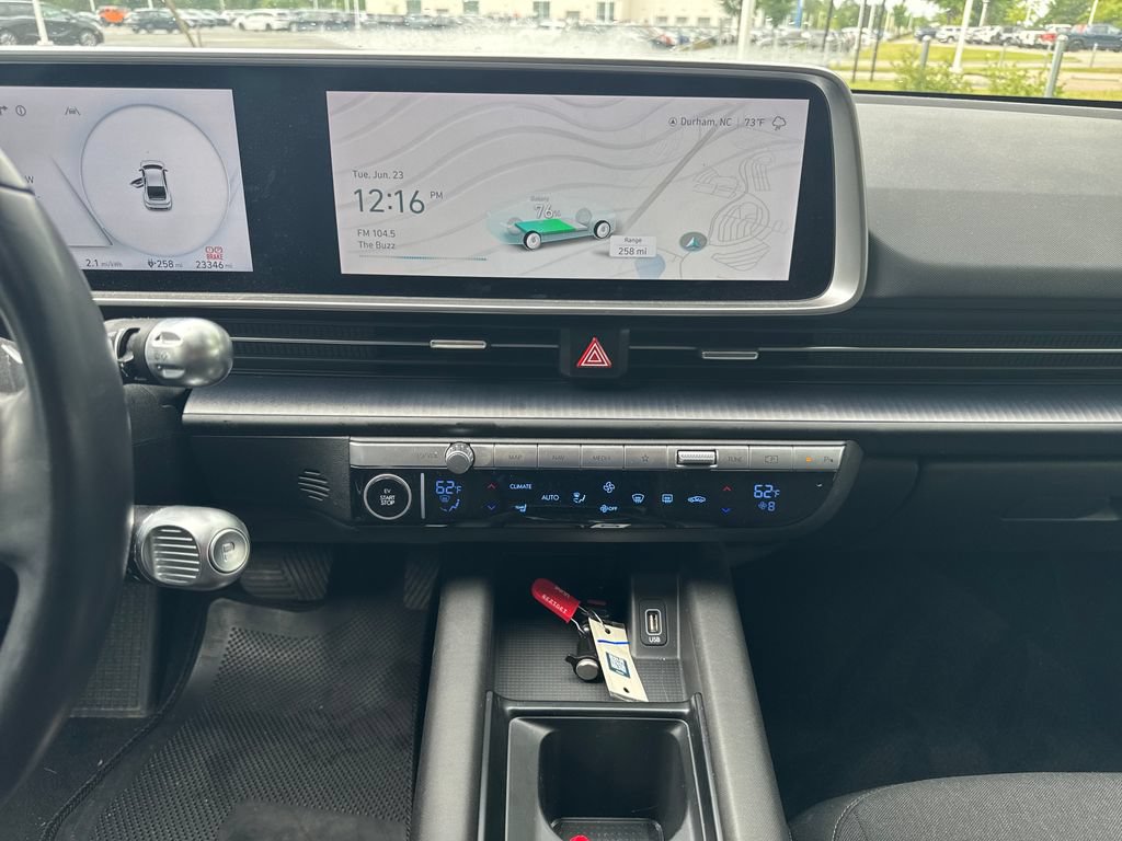 Used 2024 Hyundai Ioniq 6 SE RWD image 18