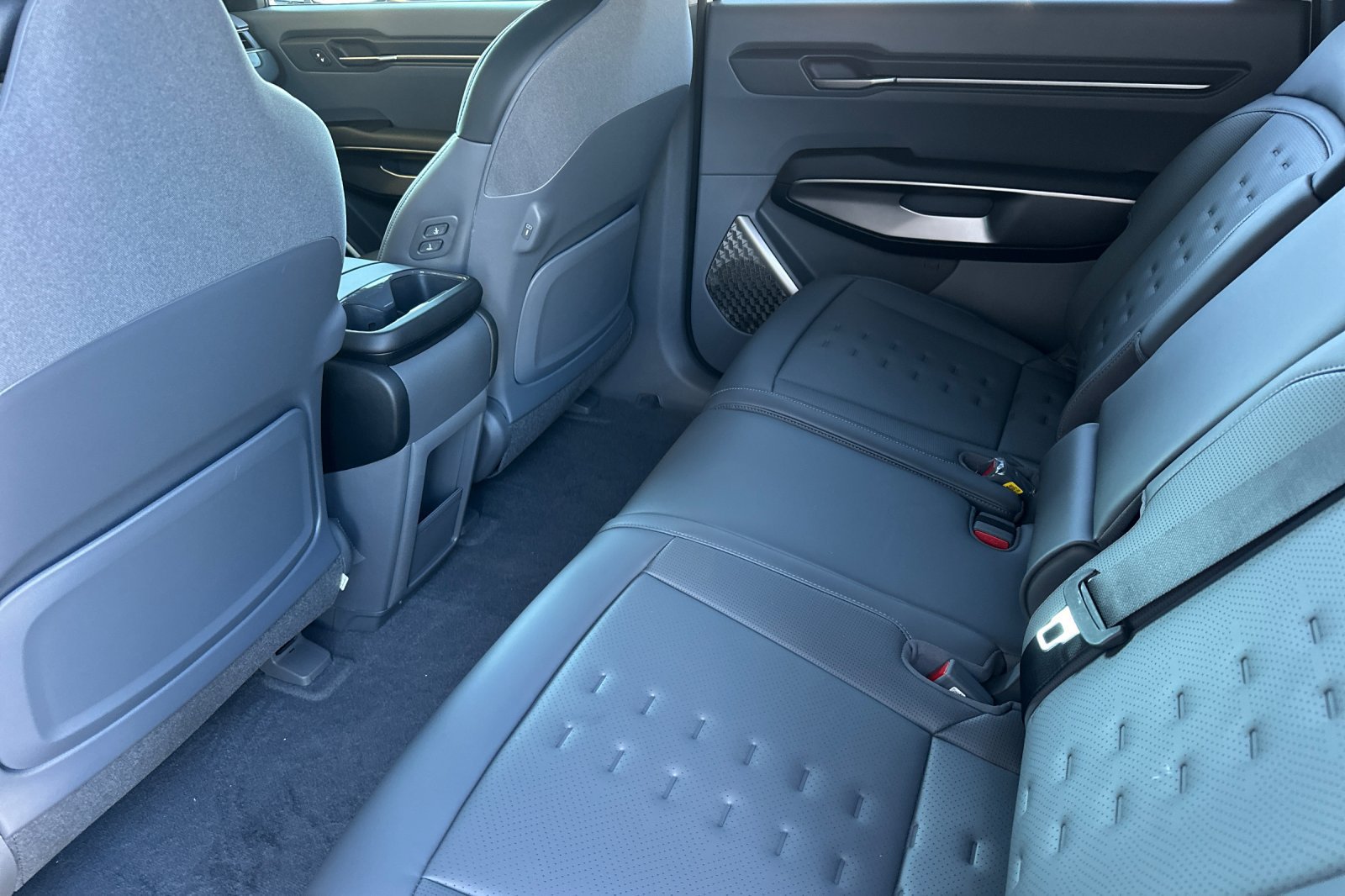 New 2026 Kia EV9 Wind AWD/4WD image 12