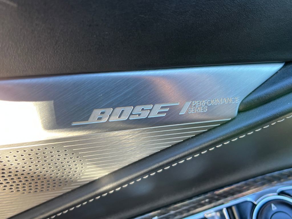 Used 2021 Chevrolet Corvette Stingray Premium Conv w/ Z51 Performance Package image 27