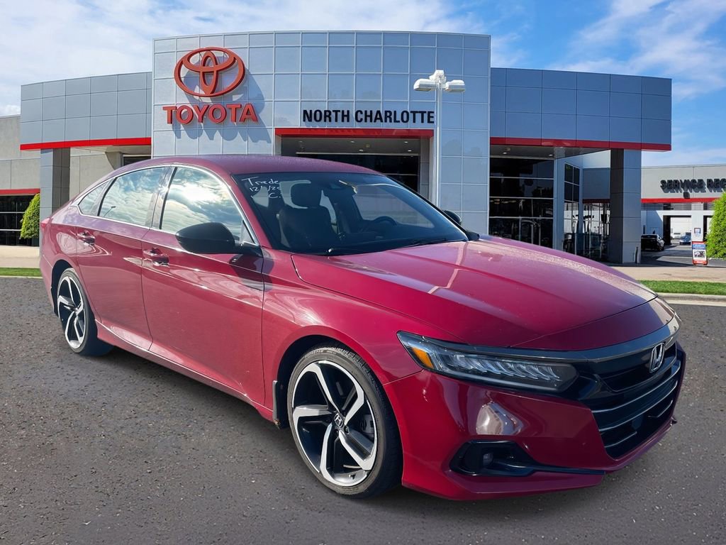 Used 2021 Honda Accord Sport image 2