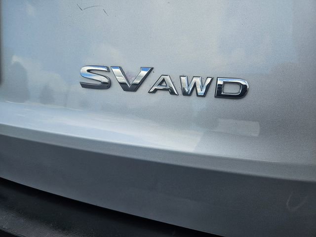 Used 2023 Nissan Rogue SV AWD/4WD image 9