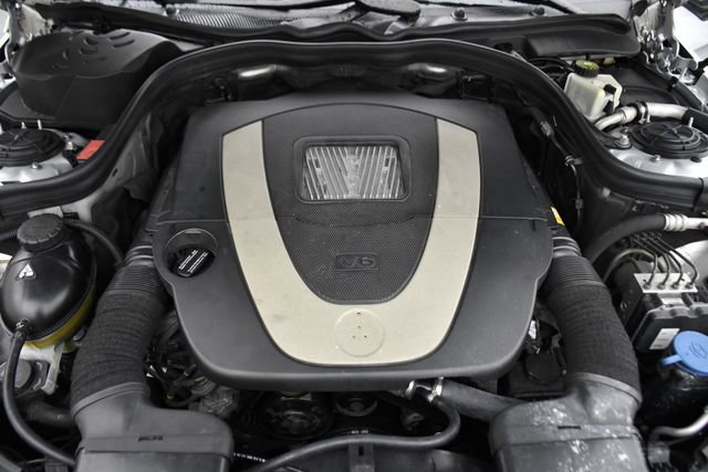 Used 2010 Mercedes-Benz E 350 Sedan image 32