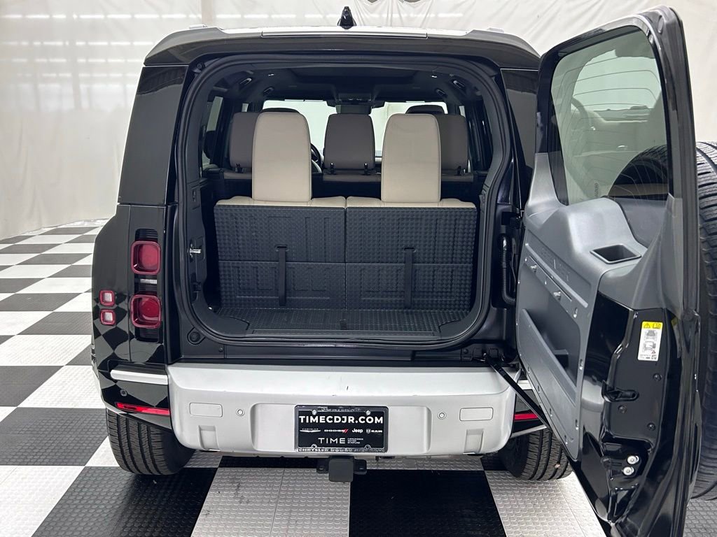 Used 2022 Land Rover Defender 110 XS Edition image 15