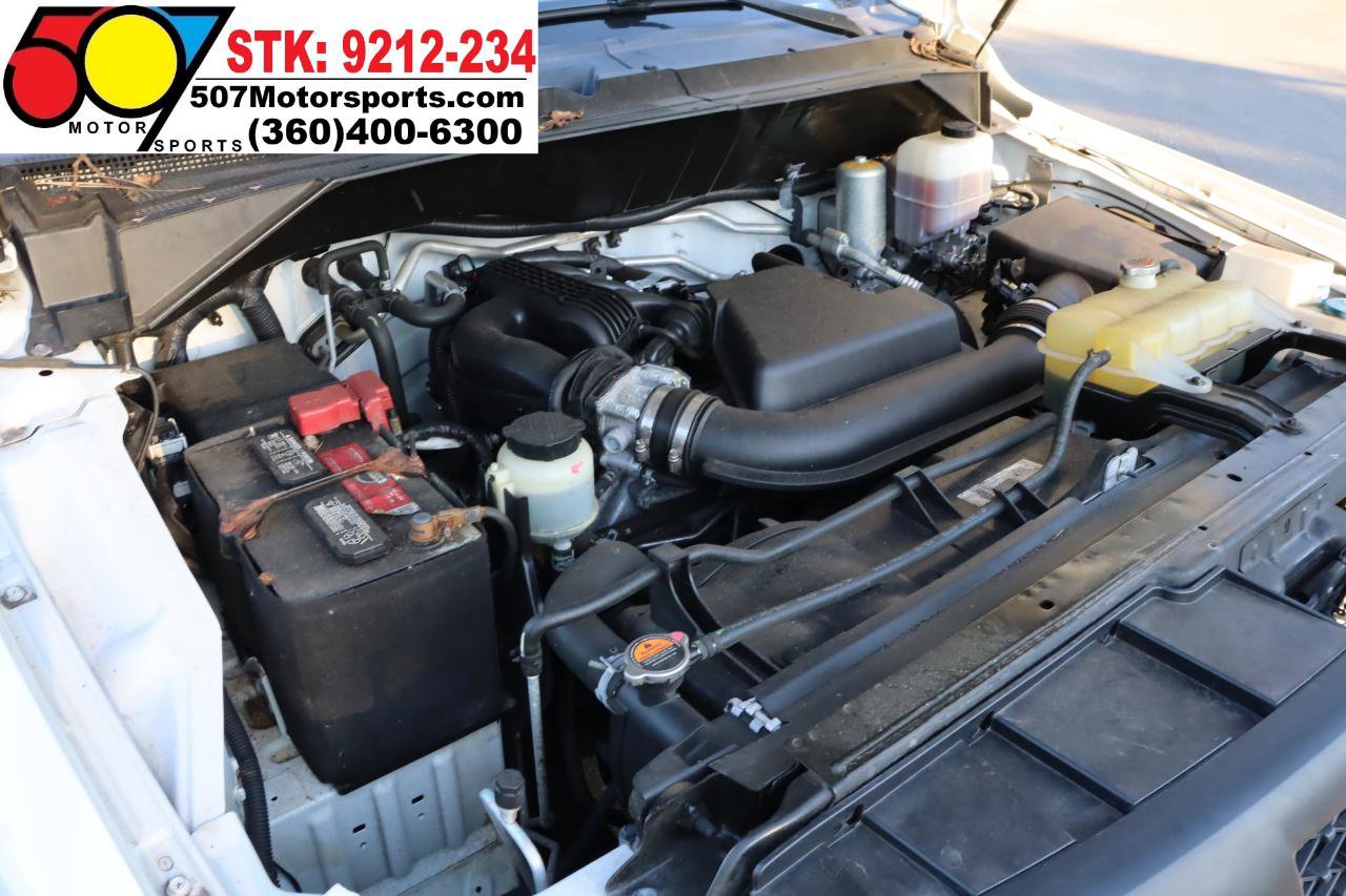 Used 2019 Nissan NV 2500 SV w/ Back Door Glass Package image 20