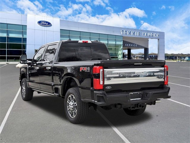 Used 2024 Ford F250 Limited w/ FX4 Off-Road Package image 2