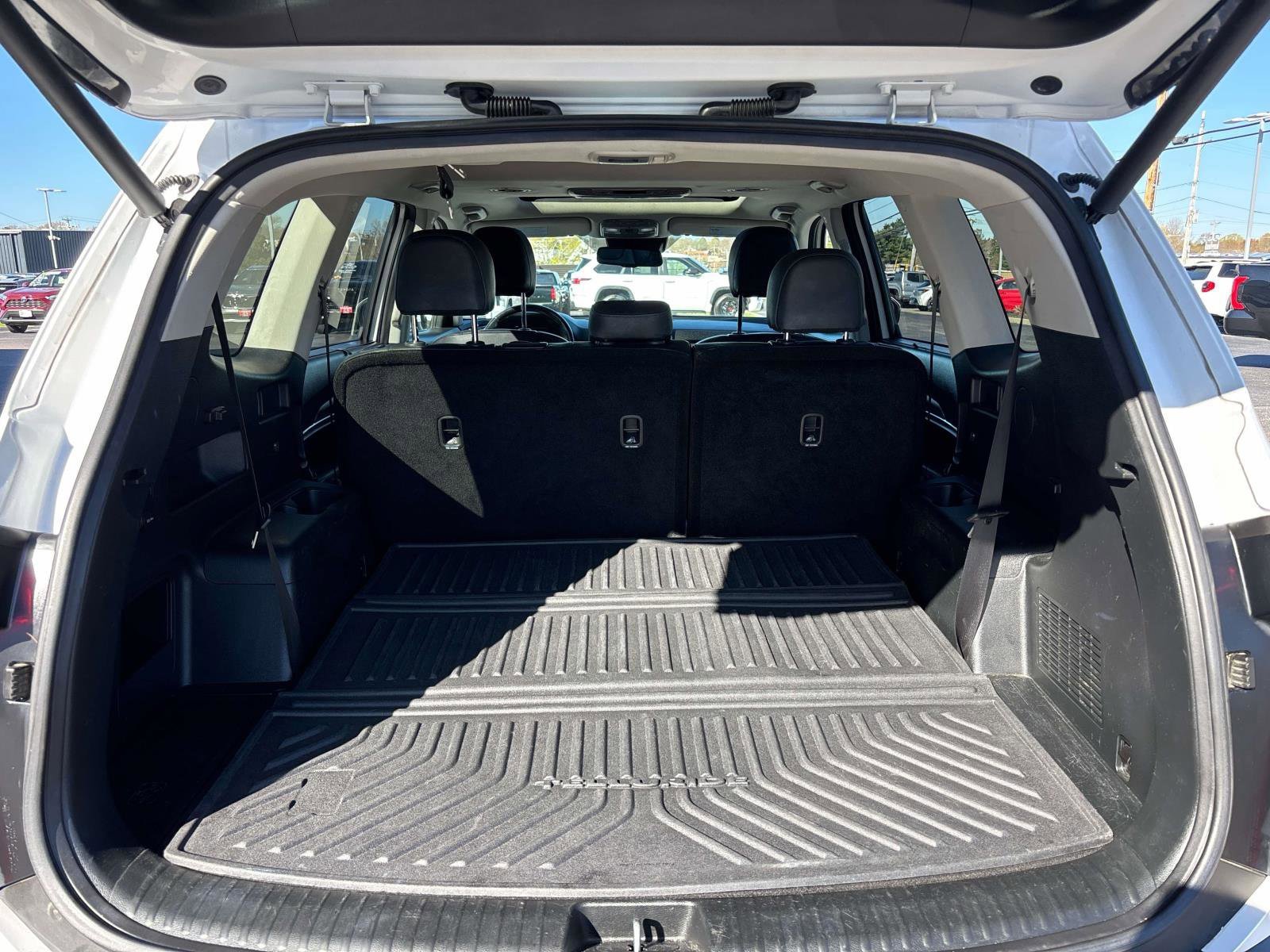 Used 2020 Kia Telluride EX w/ Towing Package AWD/4WD image 12