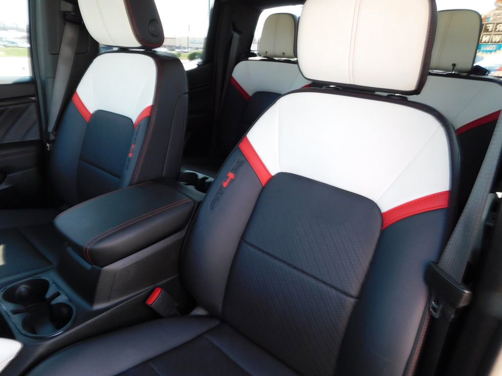 Used 2023 GMC Canyon AT4X image 20