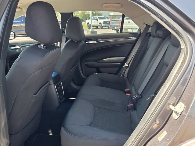 Used 2022 Chrysler 300 Touring w/ Sport Appearance Package RWD image 12