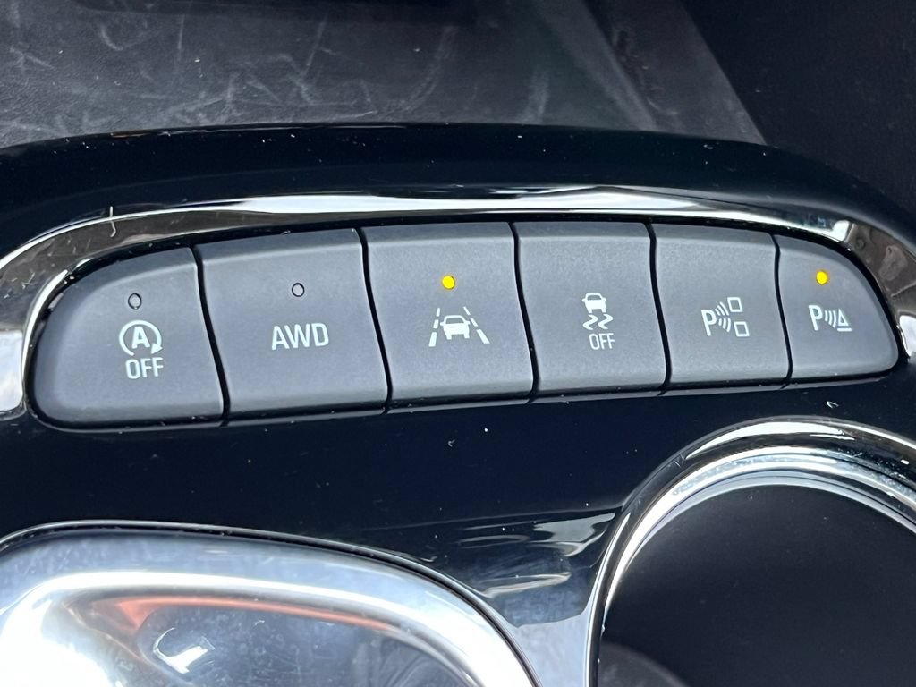 Used 2023 Buick Encore GX Essence w/ Advanced Technology Package AWD/4WD image 29