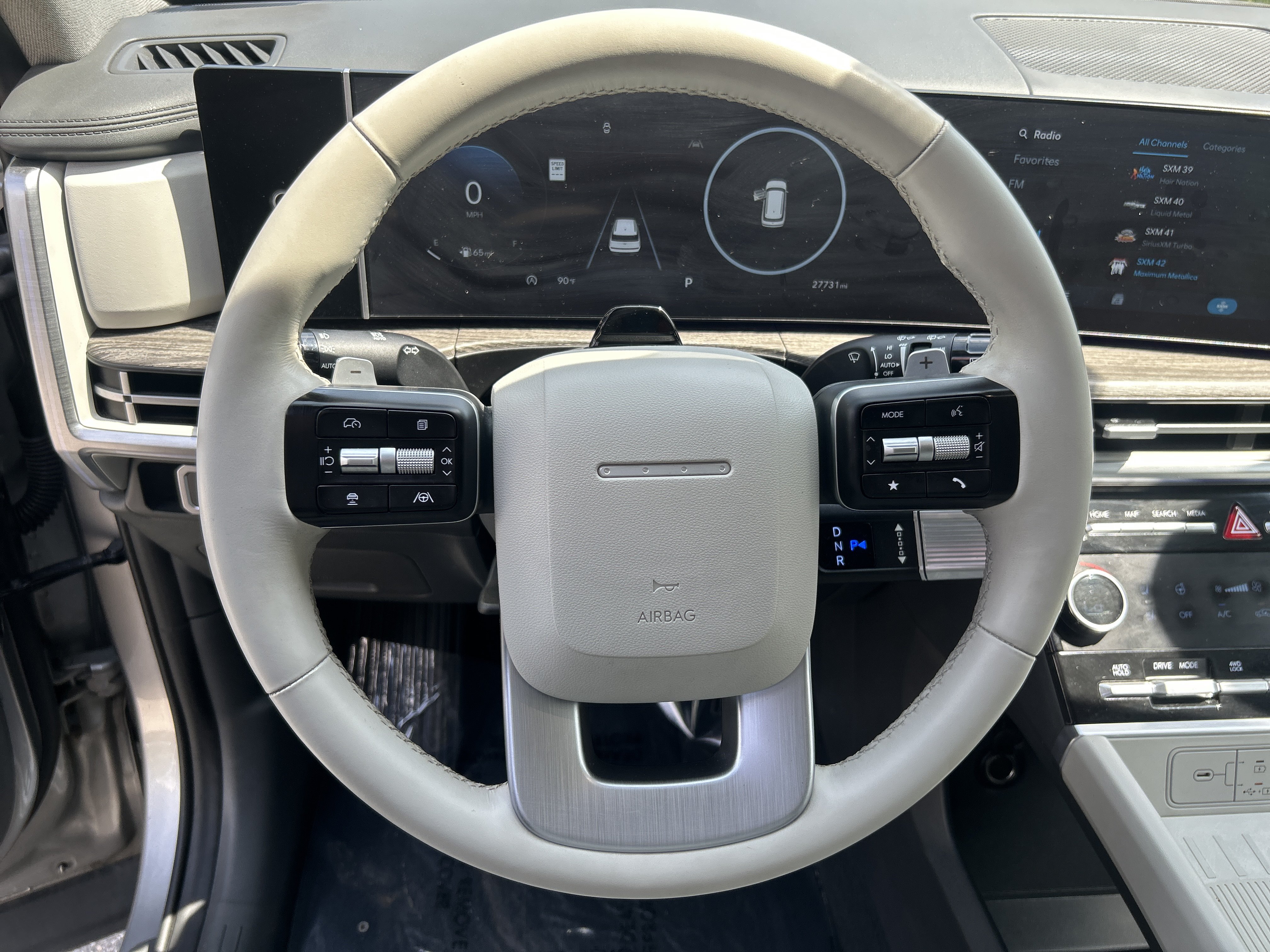 Certified 2024 Hyundai Santa Fe Limited AWD/4WD image 22