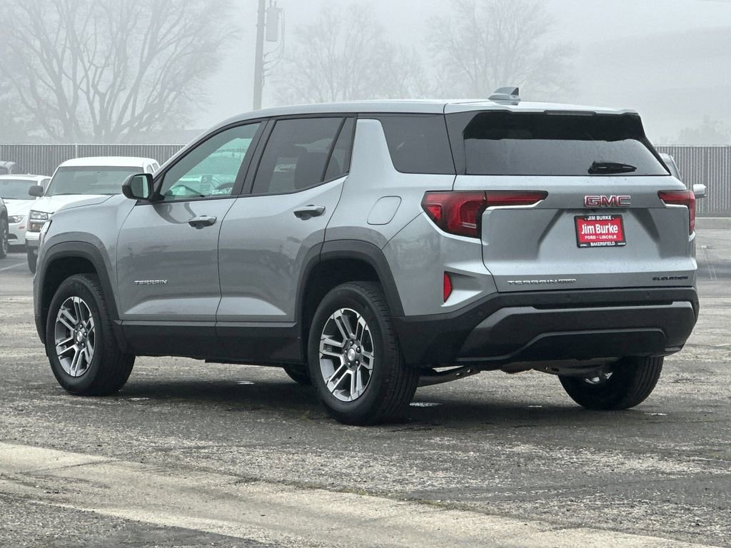 Used 2025 GMC Terrain Elevation image 5