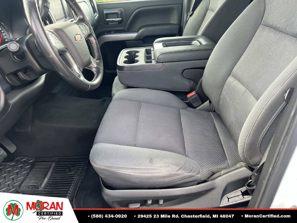 Used 2019 Chevrolet Silverado 1500 LT AWD/4WD image 16