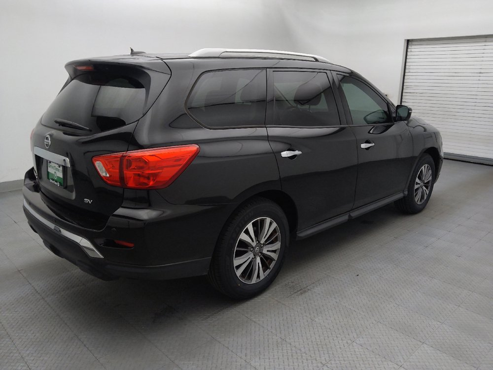 Used 2017 Nissan Pathfinder SV FWD image 9