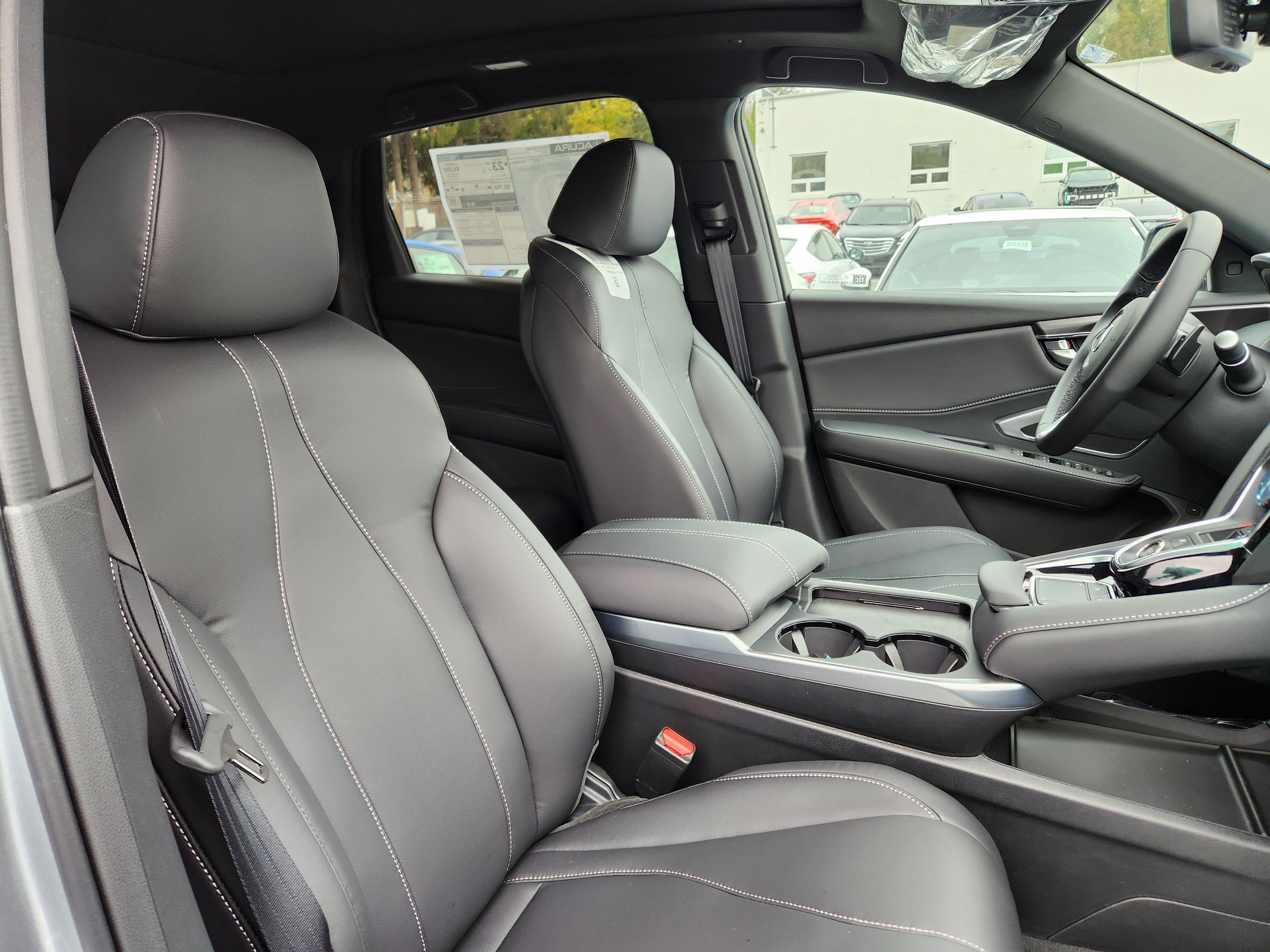 New 2025 Acura RDX SH-AWD image 12