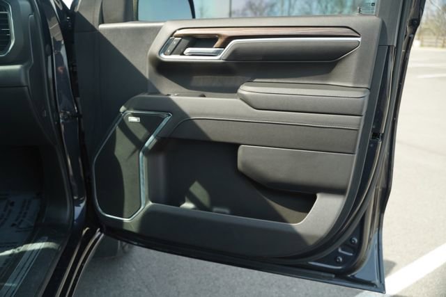 Used 2023 Chevrolet Silverado 1500 RST w/ Convenience Package II image 22