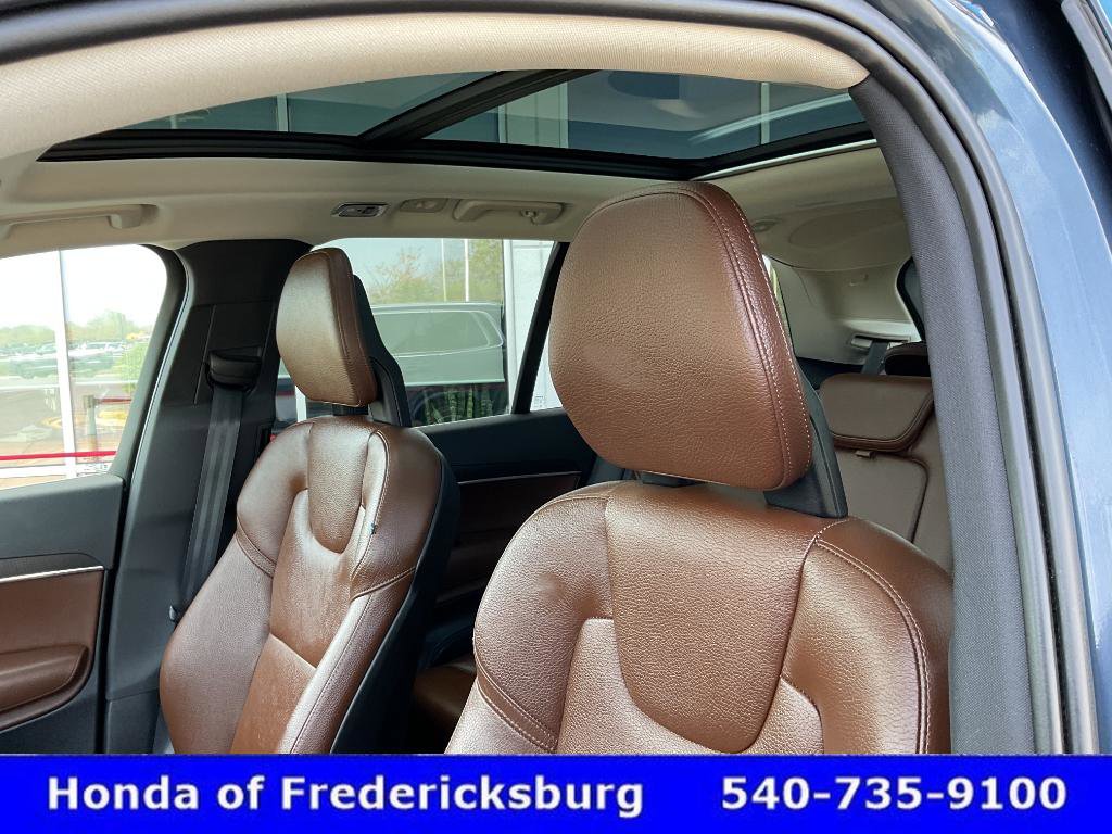 Used 2020 Volvo XC90 T6 Momentum w/ Protection Package Premier AWD/4WD image 30