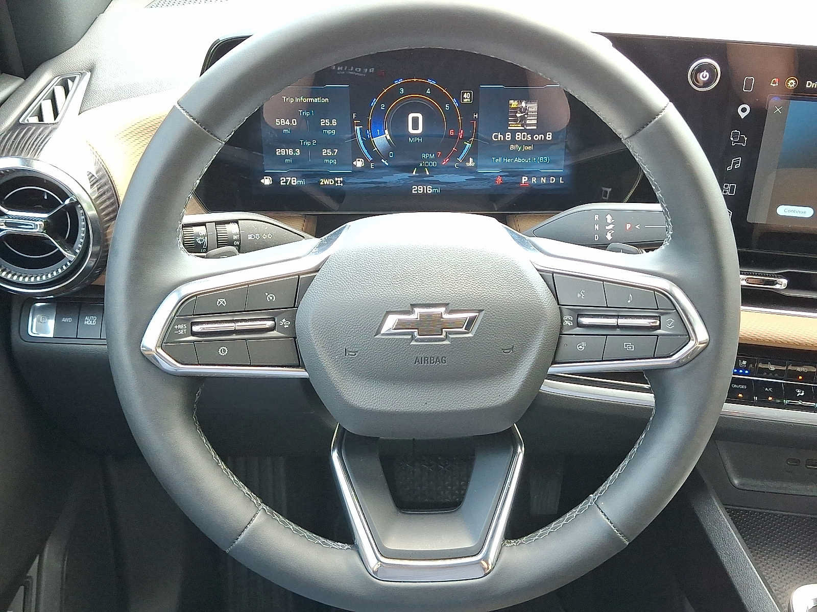 Used 2026 Chevrolet Equinox ACTIV w/ Convenience Package III AWD/4WD image 19