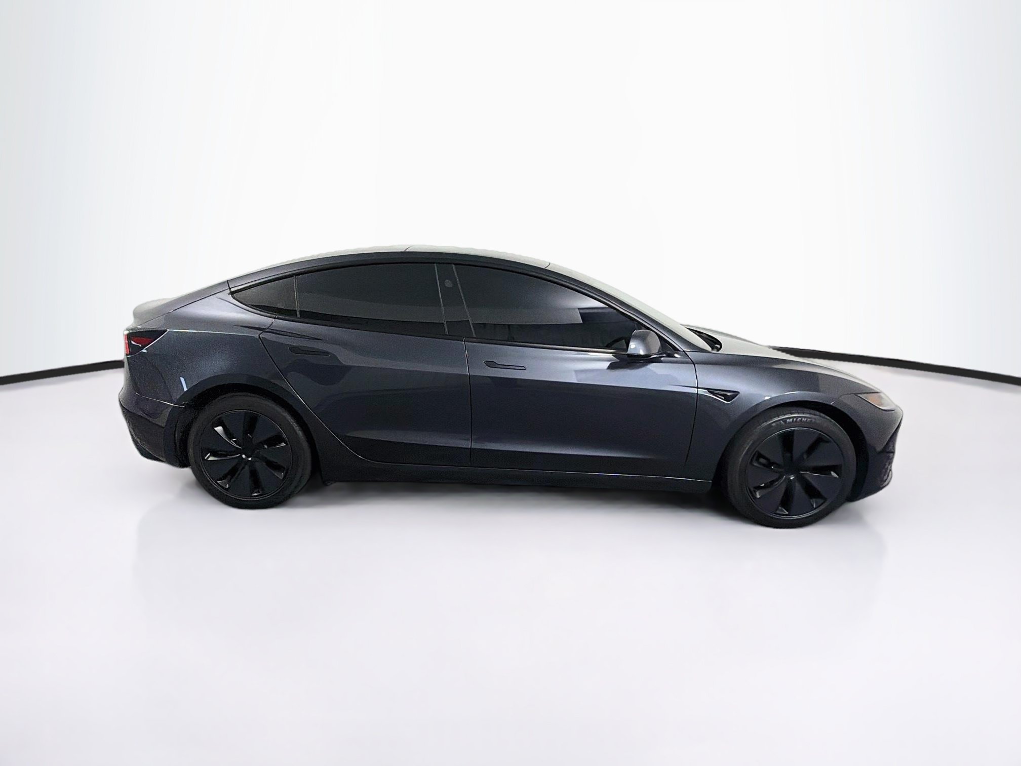 Used 2025 Tesla Model 3 Long Range RWD image 10