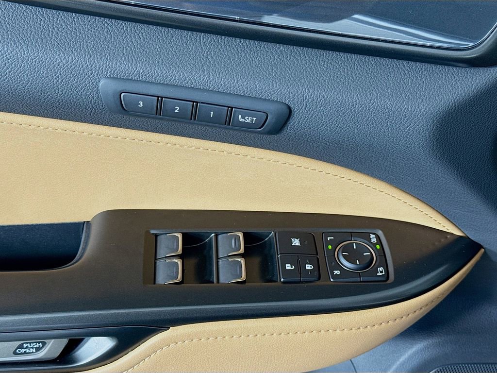 Used 2024 Lexus NX 250 FWD w/ Premium Package image 18