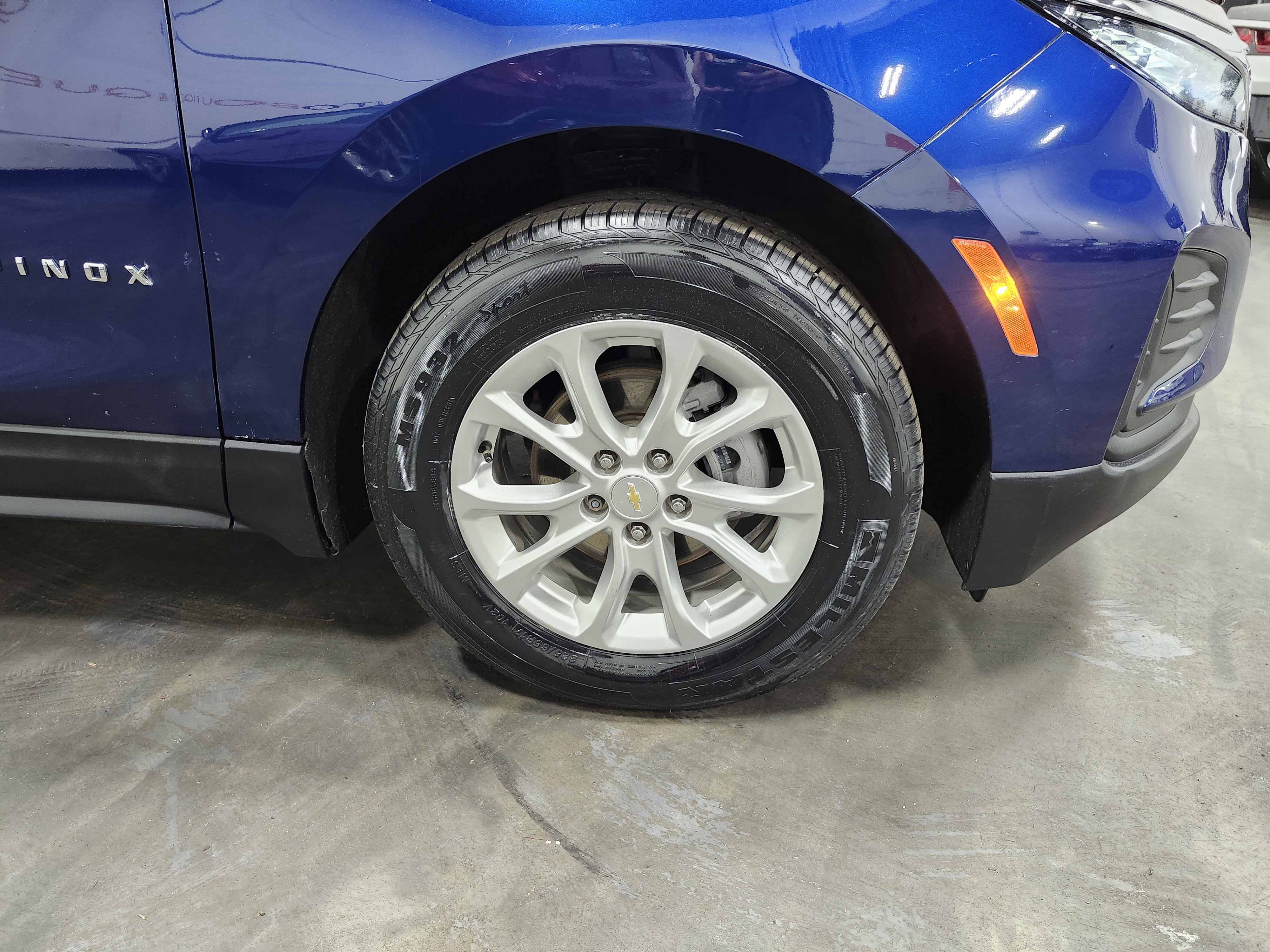 Used 2022 Chevrolet Equinox LS w/ LS Convenience Package image 32