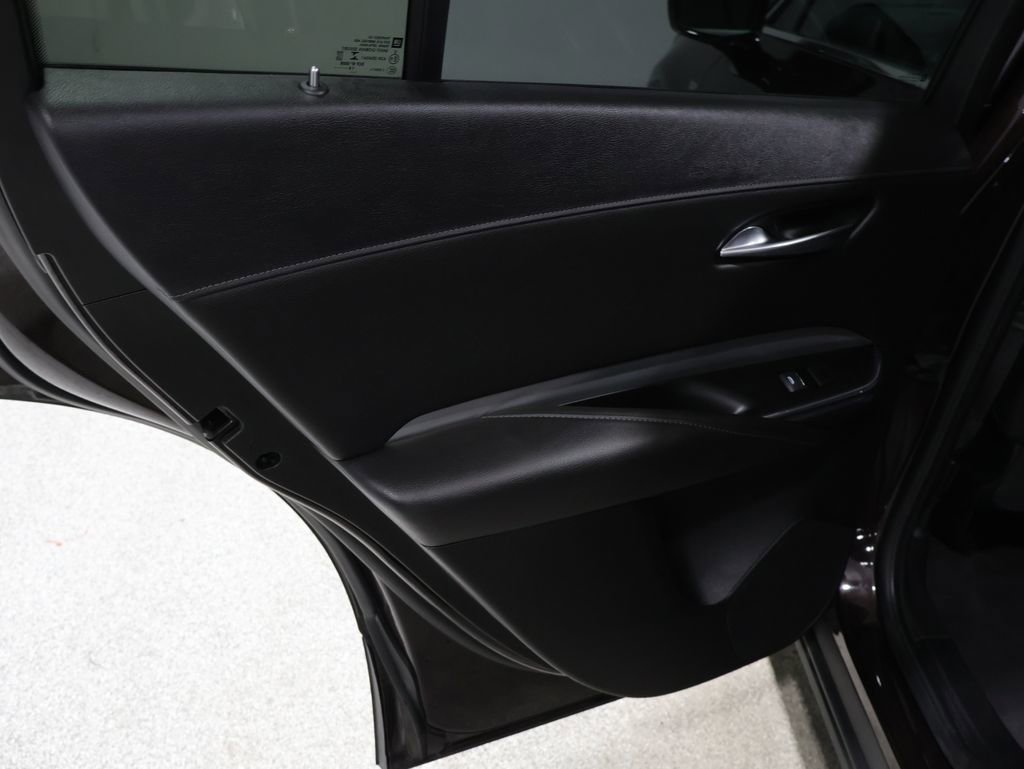 Used 2020 Cadillac XT4 Premium Luxury image 18