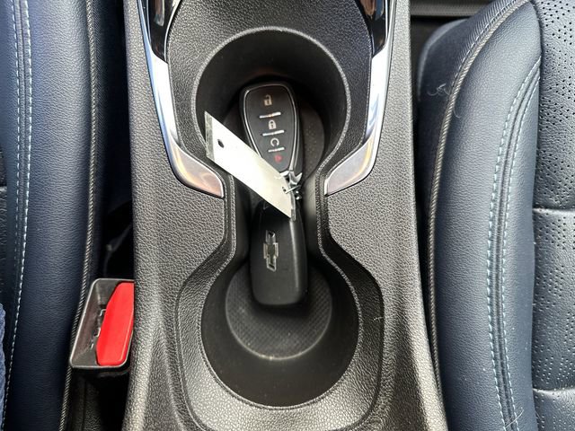 Used 2022 Chevrolet Bolt EUV Premier w/ Sun & Sound Package image 36