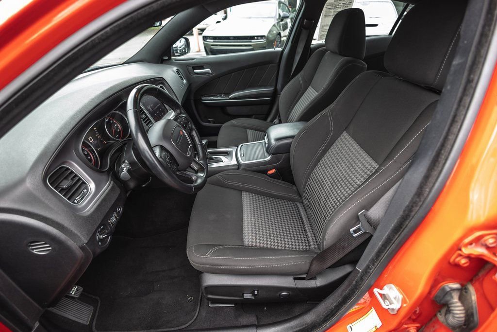 Used 2023 Dodge Charger SXT image 19