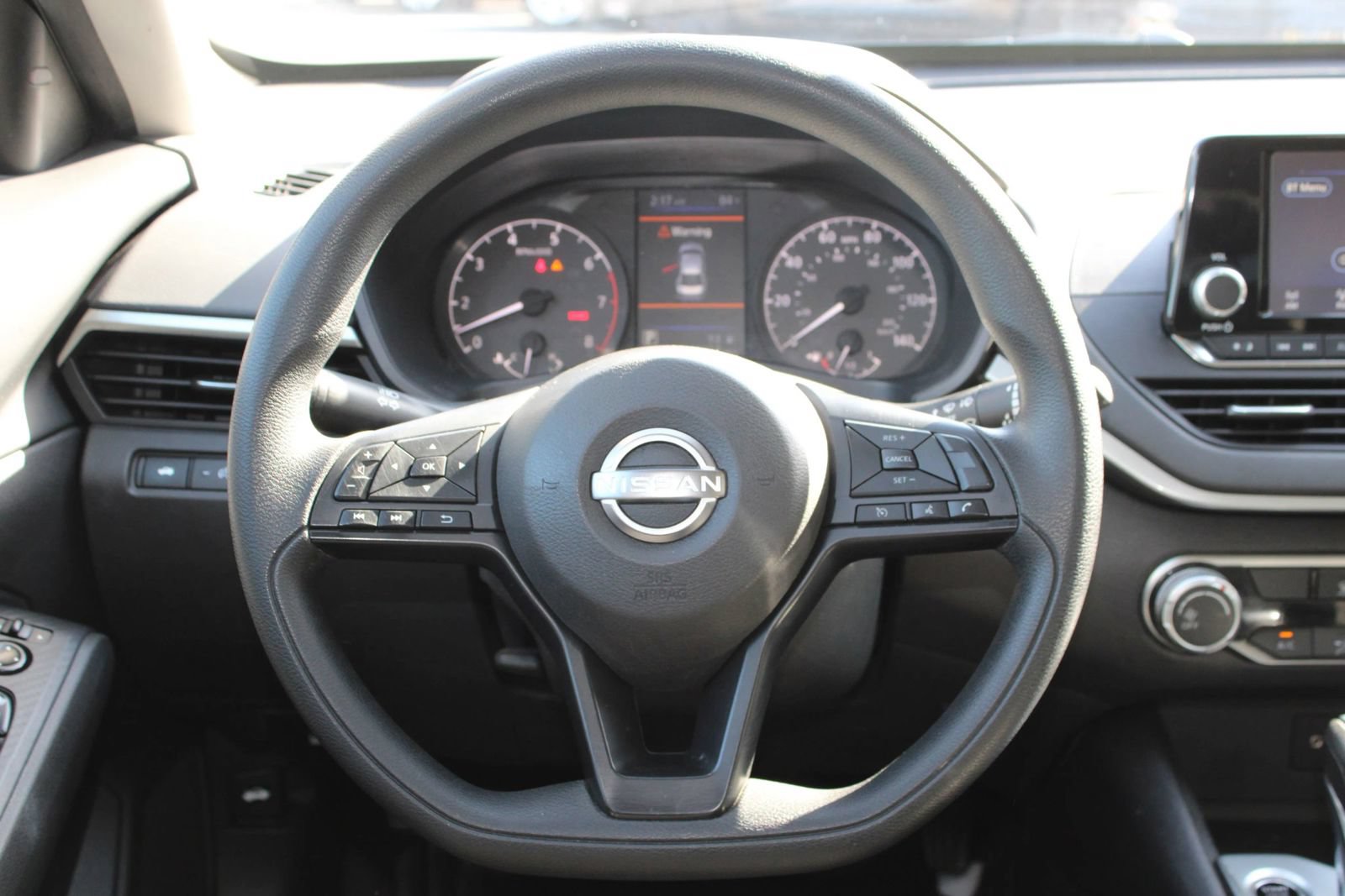 Used 2023 Nissan Altima 2.5 S FWD image 18