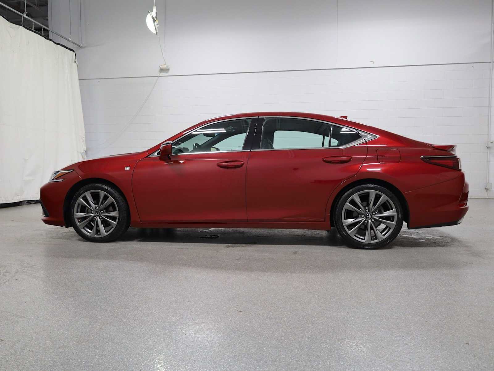 Used 2020 Lexus ES 350 F Sport w/ Accessory Package 2 FWD image 2