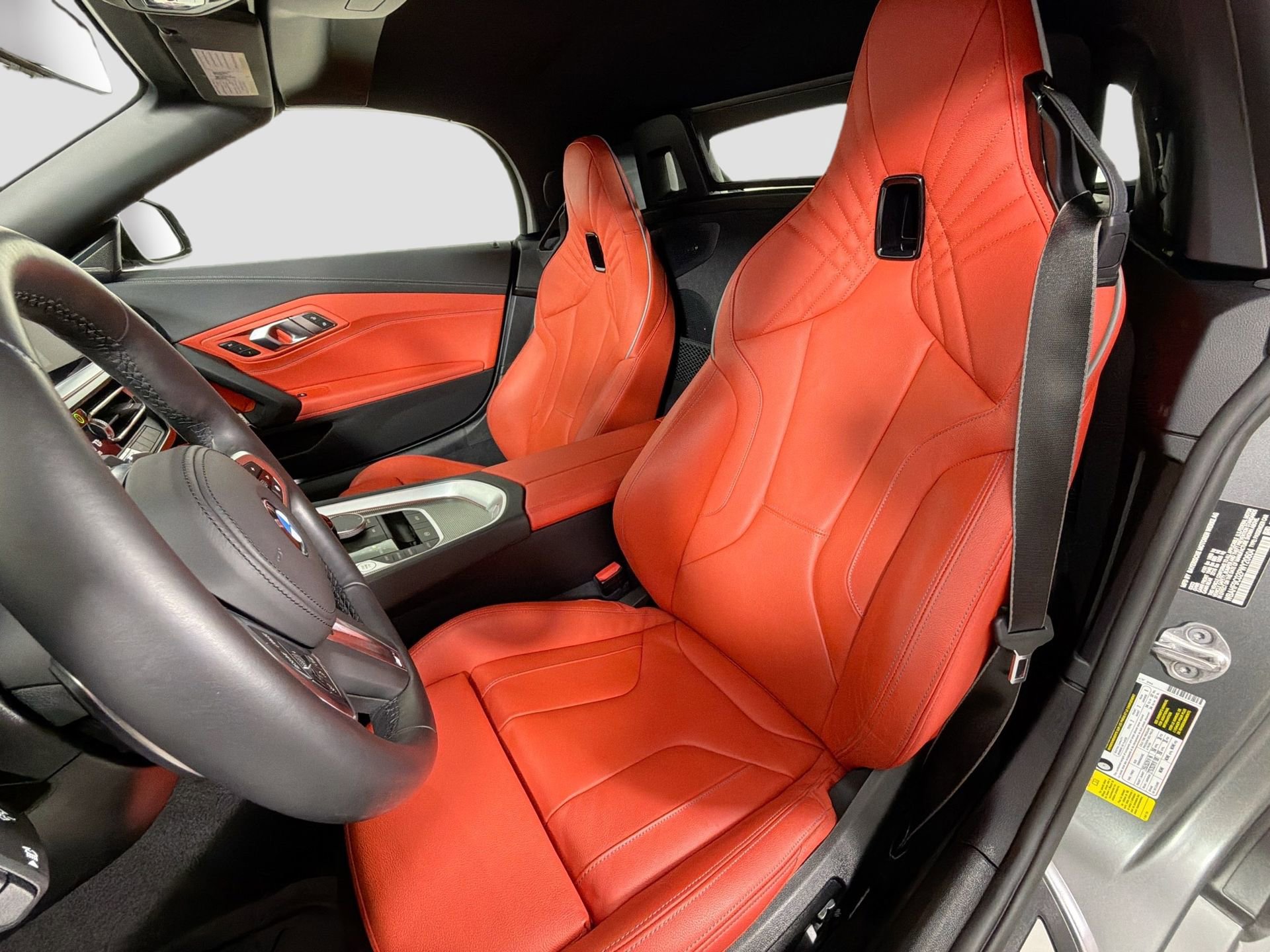 Certified 2023 BMW Z4 M40i w/ Premium Package image 21