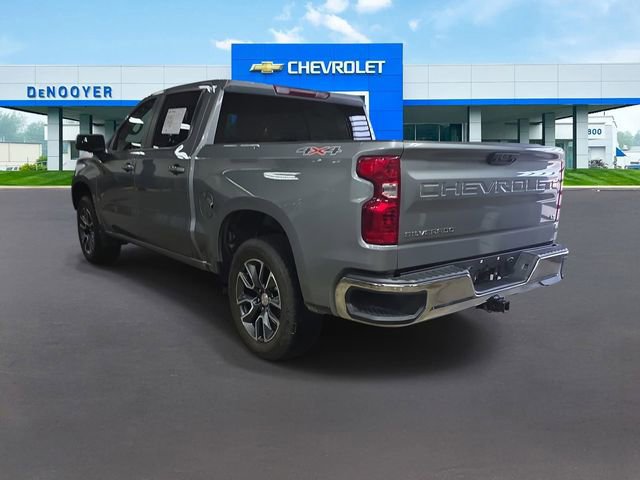 Used 2024 Chevrolet Silverado 1500 LT image 9