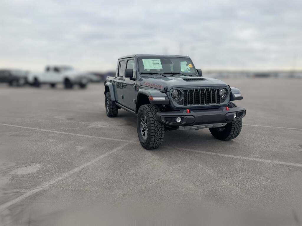 New 2026 Jeep Gladiator Mojave image 17