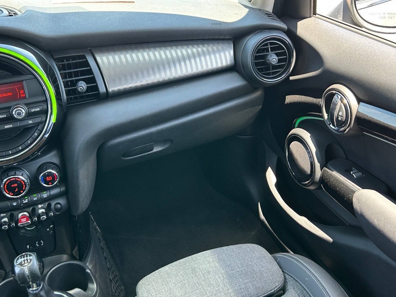 Used 2016 MINI Cooper S FWD image 19