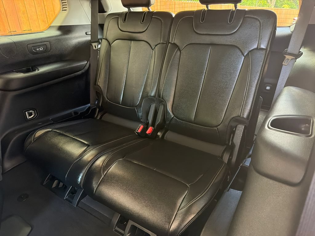 Used 2023 Jeep Grand Cherokee L Limited AWD/4WD image 34