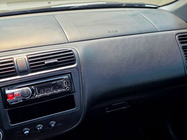 Used 2004 Honda Civic LX image 23